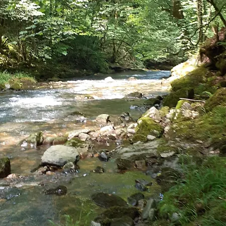 De La Ouedolle Hébergement de vacances Sengouagnet