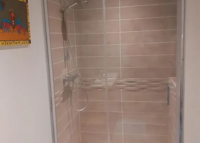 Nyaraló De La Ouedolle